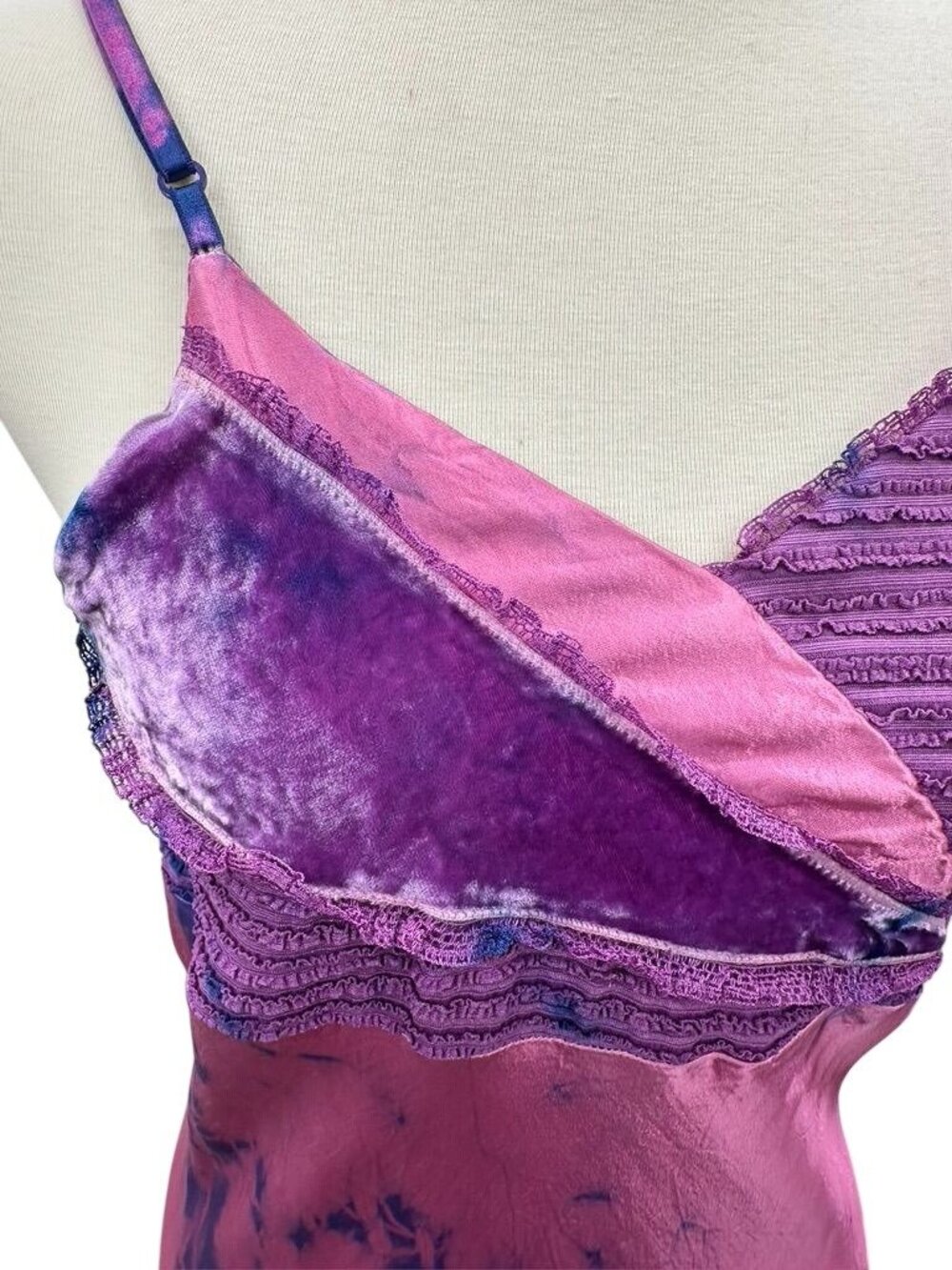 Vintage 90s Monah Li Tie-Dye Silk Slip Dress With Lace Velvet Pink & Purple - Picture 12 of 16